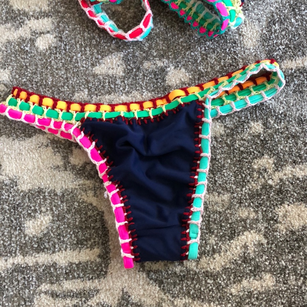 ☀️LAST ONE ☀️ Multi-colored Woven Bikini Set - Picture 6 of 8